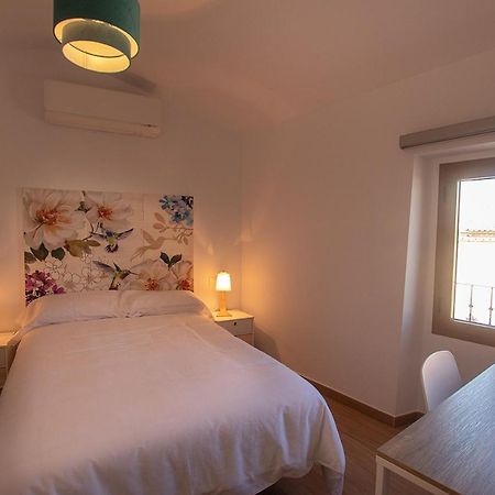 Apartamentos Turisticos Abrilymarzo Caces Dış mekan fotoğraf