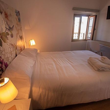 Apartamentos Turisticos Abrilymarzo Caces Dış mekan fotoğraf